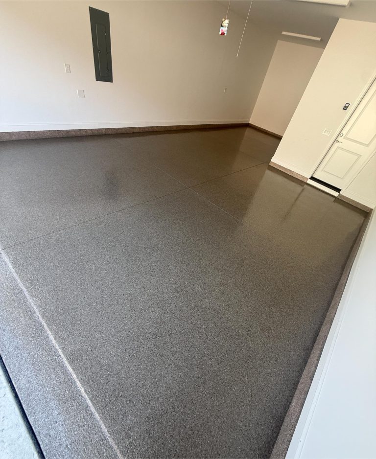 Flake garage floor in Latitude Margaritaville, Hardeeville